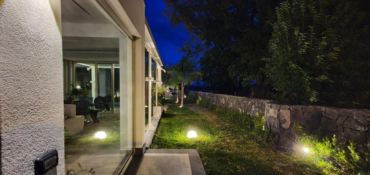 T Villa Calatabiano Luaran gambar